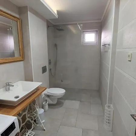 Sea View Steps To Przno Beach 2 Bedrooms Terrace Parking Villa Olive Appartamento *